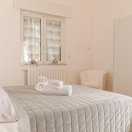 Apulialux Marietta Luxury House - Centro Storico Apartment Brindisi Luaran gambar